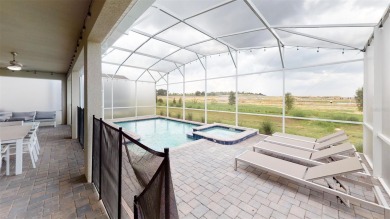 MOTIVATED SELLER! ALL WRITTEN OFFERS WILL BE REVIEWED. Welcome on National Golf Course in Florida - for sale on GolfHomes.com, golf home, golf lot