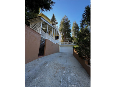 INVESTORS DREAM OPPORTUNITY OR PERFECT FAMILY HOME! LAKE RIGHTS! on Lake Arrowhead Country Club in California - for sale on GolfHomes.com, golf home, golf lot