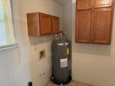 Welcome to this well-built 2 bedroom, 2 bath brick home located on Belle Meade Country Club in Georgia - for sale on GolfHomes.com, golf home, golf lot