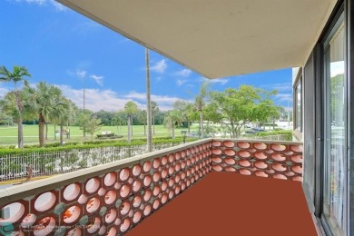 Spacious 2 bed, 2 bath condo with a private balcony and golf on Inverrary Country Club in Florida - for sale on GolfHomes.com, golf home, golf lot