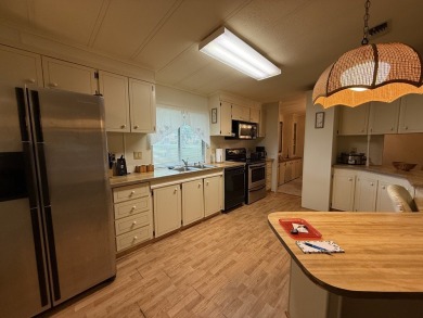 Looking for a great value in Rolling Greens Village? Then, this on Rolling Greens Executive Golf Community in Florida - for sale on GolfHomes.com, golf home, golf lot