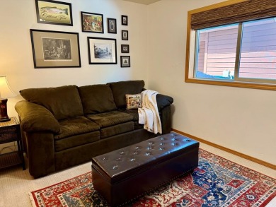 Golfers Getaway, easy access to McCalls best golf course, hop on on McCall Municipal Golf Course in Idaho - for sale on GolfHomes.com, golf home, golf lot