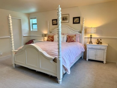 Golfers Getaway, easy access to McCalls best golf course, hop on on McCall Municipal Golf Course in Idaho - for sale on GolfHomes.com, golf home, golf lot