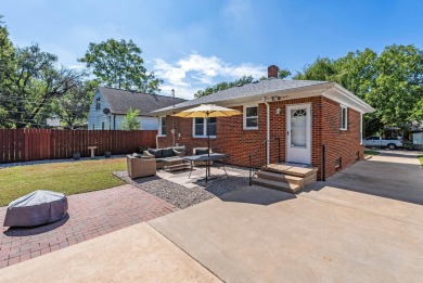 Welcome home to this move-in ready, 2 bedroom, 1 bath home on MacDonald Golf Course in Kansas - for sale on GolfHomes.com, golf home, golf lot