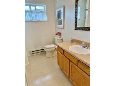 Golfers Getaway, easy access to McCalls best golf course, hop on on McCall Municipal Golf Course in Idaho - for sale on GolfHomes.com, golf home, golf lot