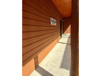 Golfers Getaway, easy access to McCalls best golf course, hop on on McCall Municipal Golf Course in Idaho - for sale on GolfHomes.com, golf home, golf lot