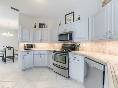 This 2-bedroom plus den villa is ready for your personal touch on  in Florida - for sale on GolfHomes.com, golf home, golf lot