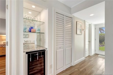 Beautifully updated 1BD/1.5BA condo in Inlet Village with lake on Ocean Club At the Hutchinson Island Beach Resort in Florida - for sale on GolfHomes.com, golf home, golf lot