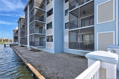 Beautifully updated 1BD/1.5BA condo in Inlet Village with lake on Ocean Club At the Hutchinson Island Beach Resort in Florida - for sale on GolfHomes.com, golf home, golf lot