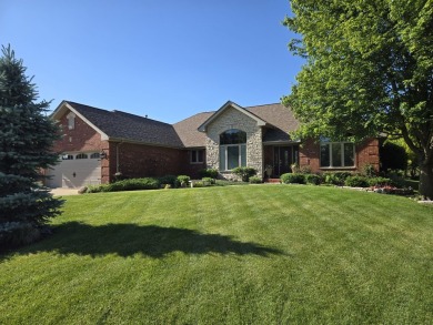 Beautiful Custom built all brick RANCH home located at the end on Broken Arrow Golf Club in Illinois - for sale on GolfHomes.com, golf home, golf lot