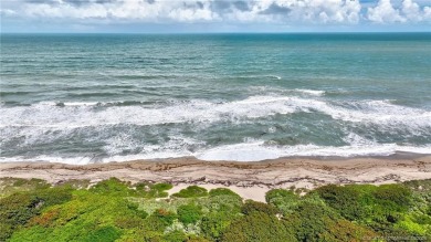 Beautifully updated 1BD/1.5BA condo in Inlet Village with lake on Ocean Club At the Hutchinson Island Beach Resort in Florida - for sale on GolfHomes.com, golf home, golf lot