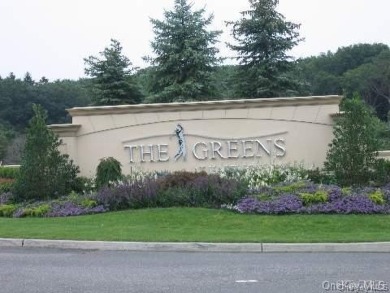 Immaculate Medici Model 2-bedroom, 2.5-bath (Primary on the on The Greens At Half Hollow in New York - for sale on GolfHomes.com, golf home, golf lot