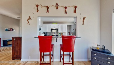 205 Racquet Drive, B2. Beautiful, Remodeled & Views!!!! 2 on Links at Sierra Blanca in New Mexico - for sale on GolfHomes.com, golf home, golf lot