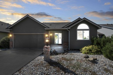 Discover peace, privacy, and panoramic beauty in this 3-bedroom on  in Washington - for sale on GolfHomes.com, golf home, golf lot