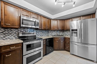 MOTIVATED SELLER! Welcome to the Lincoln Tower, this 3 bed, 2 on The President Country Club in Florida - for sale on GolfHomes.com, golf home, golf lot