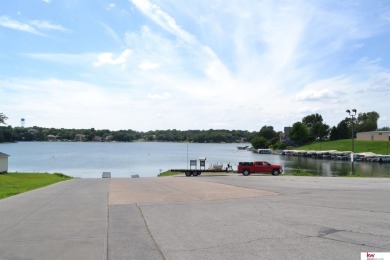 Karen Kielian, M: , kkielian,   - Experience the joys of lake on Lake Ridge Country Club in Nebraska - for sale on GolfHomes.com, golf home, golf lot