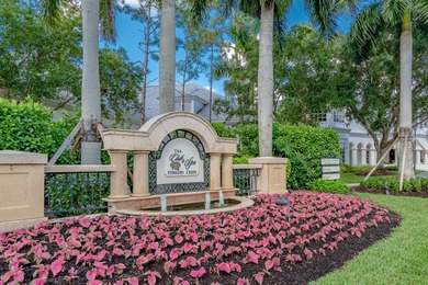 Welcome to this elegant, end unit, first-floor condo located in on Silver Lakes Resort and Golf Club in Florida - for sale on GolfHomes.com, golf home, golf lot