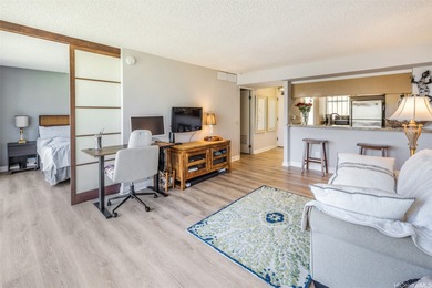 Rare 16th floor corner -1 bedroom unit in the building half a on Makaha Valley Country Club in Hawaii - for sale on GolfHomes.com, golf home, golf lot