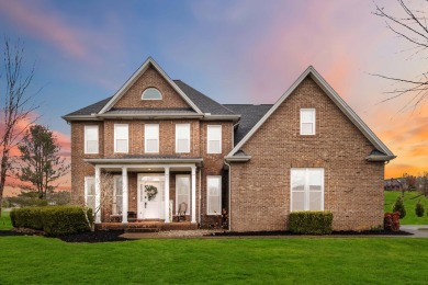 Elegant and Luxurious Home located in The Oaks of London and on Crooked Creek Golf Club in Kentucky - for sale on GolfHomes.com, golf home, golf lot