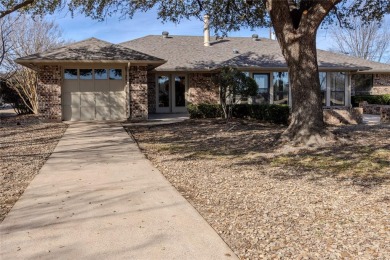 Beautiful brick home located on the 14th Green in Decordova Bend on De Cordova Bend Country Club in Texas - for sale on GolfHomes.com, golf home, golf lot