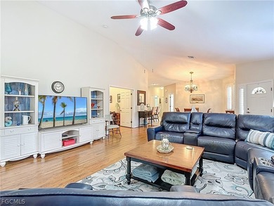 Enjoy easy maintenance living with no carpet, featuring tile and on Herons Glen Golf and Country Club in Florida - for sale on GolfHomes.com, golf home, golf lot