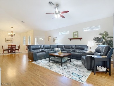 Enjoy easy maintenance living with no carpet, featuring tile and on Herons Glen Golf and Country Club in Florida - for sale on GolfHomes.com, golf home, golf lot