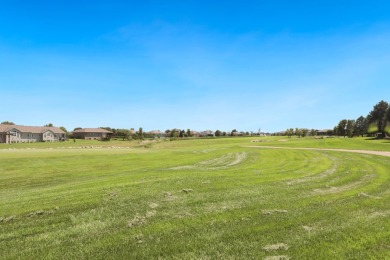 This townhome is SO nice that it should be a crime not to look on Rolling Hills Golf Club in South Dakota - for sale on GolfHomes.com, golf home, golf lot