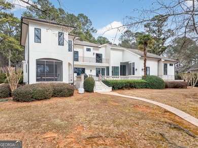 LUXURY CUSCOWILLA 6 BEDROOM LAKEFRONT HOME! This beautifully on The Golf Club at Cuscowilla in Georgia - for sale on GolfHomes.com, golf home, golf lot