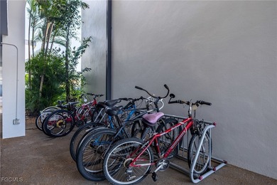 Move-in ready 2 bedroom, 2 bathroom TURNKEY condo with a on Seven Lakes Golf and Tennis Community in Florida - for sale on GolfHomes.com, golf home, golf lot