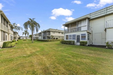 Light and bright corner unit second floor in walking distance to on Kings Point Golf -Flanders Way in Florida - for sale on GolfHomes.com, golf home, golf lot