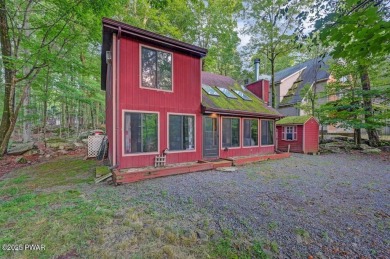 Charming 3-Bedroom, 2-Bath Hideout Home - Perfect Starter on The Hideout Golf in Pennsylvania - for sale on GolfHomes.com, golf home, golf lot