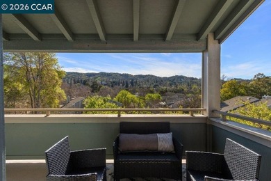 Located in desirable lagoon entry 1. PINEHURST condo upper end on Rossmoor Golf Course in California - for sale on GolfHomes.com, golf home, golf lot