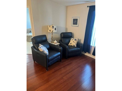 SELLER WILL PAY FIRST YEAR LAND OF LEASE, present rate. Welcome on Savanna Golf Club in Florida - for sale on GolfHomes.com, golf home, golf lot