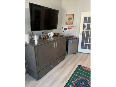 SELLER WILL PAY FIRST YEAR LAND OF LEASE, present rate. Welcome on Savanna Golf Club in Florida - for sale on GolfHomes.com, golf home, golf lot