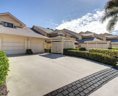 Welcome to 167 Waterbend Drive, an exquisite 2 bedrooms on Jonathans Landing Golf Club in Florida - for sale on GolfHomes.com, golf home, golf lot