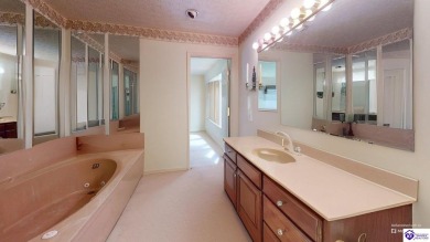 Custom build ranch home on beautiful Etown country club, home on Elizabethtown Country Club in Kentucky - for sale on GolfHomes.com, golf home, golf lot