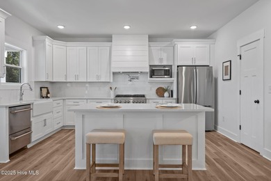 This gorgeous new construction home is MOVE IN READY! 3 bedrooms on Brunswick Plantation and Golf Resorts in North Carolina - for sale on GolfHomes.com, golf home, golf lot