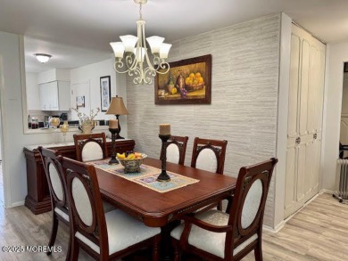 Welcome to this well-maintained Baronet model nestled in the on Greenbriar Woodlands in New Jersey - for sale on GolfHomes.com, golf home, golf lot