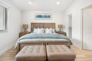 This turnkey 2-Bedroom, 2-bathroom corner unit townhouse in the on PGA National Golf Club in Florida - for sale on GolfHomes.com, golf home, golf lot