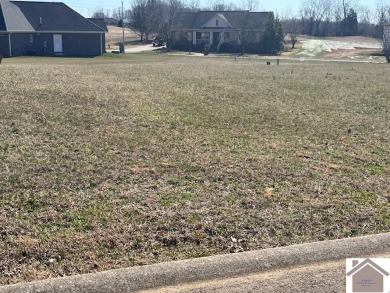 Looking for a level, cleared lot that is ready to build on in an on Arrowhead Golf Club in Kentucky - for sale on GolfHomes.com, golf home, golf lot