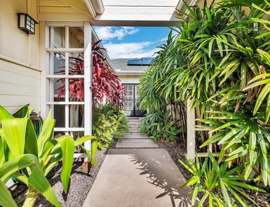 EXPANSIVE OCEAN COASTLINE, SUNSET AND MOUNTAIN VIEWS FROM THE on Waikoloa Village Golf Club in Hawaii - for sale on GolfHomes.com, golf home, golf lot