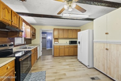 ***LOCATION!*** This well-kept 3 bedroom home features a split on Tucson Estates Golf Course in Arizona - for sale on GolfHomes.com, golf home, golf lot