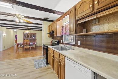 ***LOCATION!*** This well-kept 3 bedroom home features a split on Tucson Estates Golf Course in Arizona - for sale on GolfHomes.com, golf home, golf lot