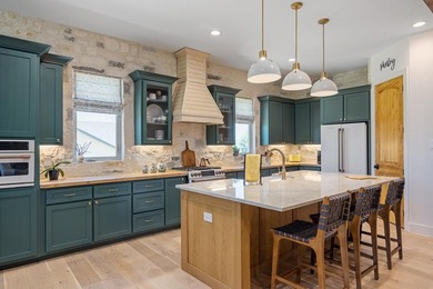 This nearly new (2022) Garden/Patio home in Comanche Trace is on The Club At Comanche Trace in Texas - for sale on GolfHomes.com, golf home, golf lot