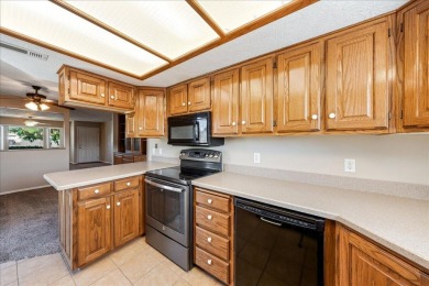 Welcome to easy living in the highly sought-after 55+ community on St. George Golf Course in Utah - for sale on GolfHomes.com, golf home, golf lot