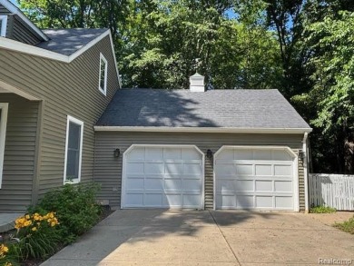 The charm and care given to this home is evident the moment you on Caro Golf Club in Michigan - for sale on GolfHomes.com, golf home, golf lot