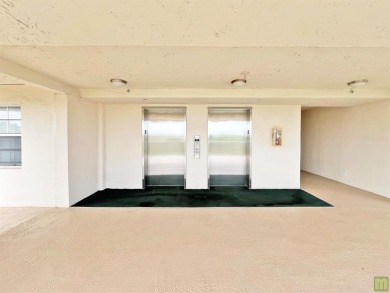 Beautifully updated sixth floor corner unit condo in Palm Aire's on Palm-Aire Country Club and Resort - The Oaks in Florida - for sale on GolfHomes.com, golf home, golf lot