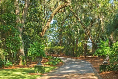 A Rare Southern Retreat on Kiawah Island's Deep Water.  Offering on Kiawah Island Resort - Cougar Point in South Carolina - for sale on GolfHomes.com, golf home, golf lot