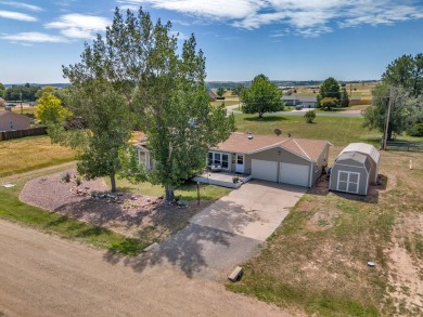 Don't miss out on this well-maintained home located in beautiful on Hollydot Golf Course in Colorado - for sale on GolfHomes.com, golf home, golf lot