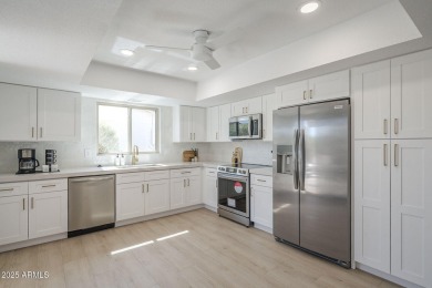 Come and see this freshly remodeled 2 bed, 2 Bath, 2 car garage on Leisure World Country Club in Arizona - for sale on GolfHomes.com, golf home, golf lot